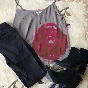Aritzia Tops - Aritzia Bavarian Gray and Pink Top sz M Aritzia Tops - Aritzia Bavarian Gray and Pink Top sz M